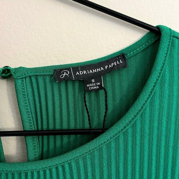 NEW Adrianna Papell Green Trapeze Top Pleated 3/4-sleeves Blouse Shirt Sz Small - Picture 6 of 9